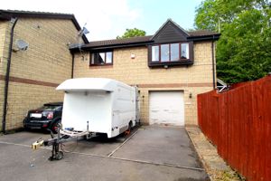 Front Of Property- click for photo gallery